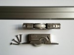 Schiebetürsystem, Rolle mit Bodenschiene zum Aufschrauben